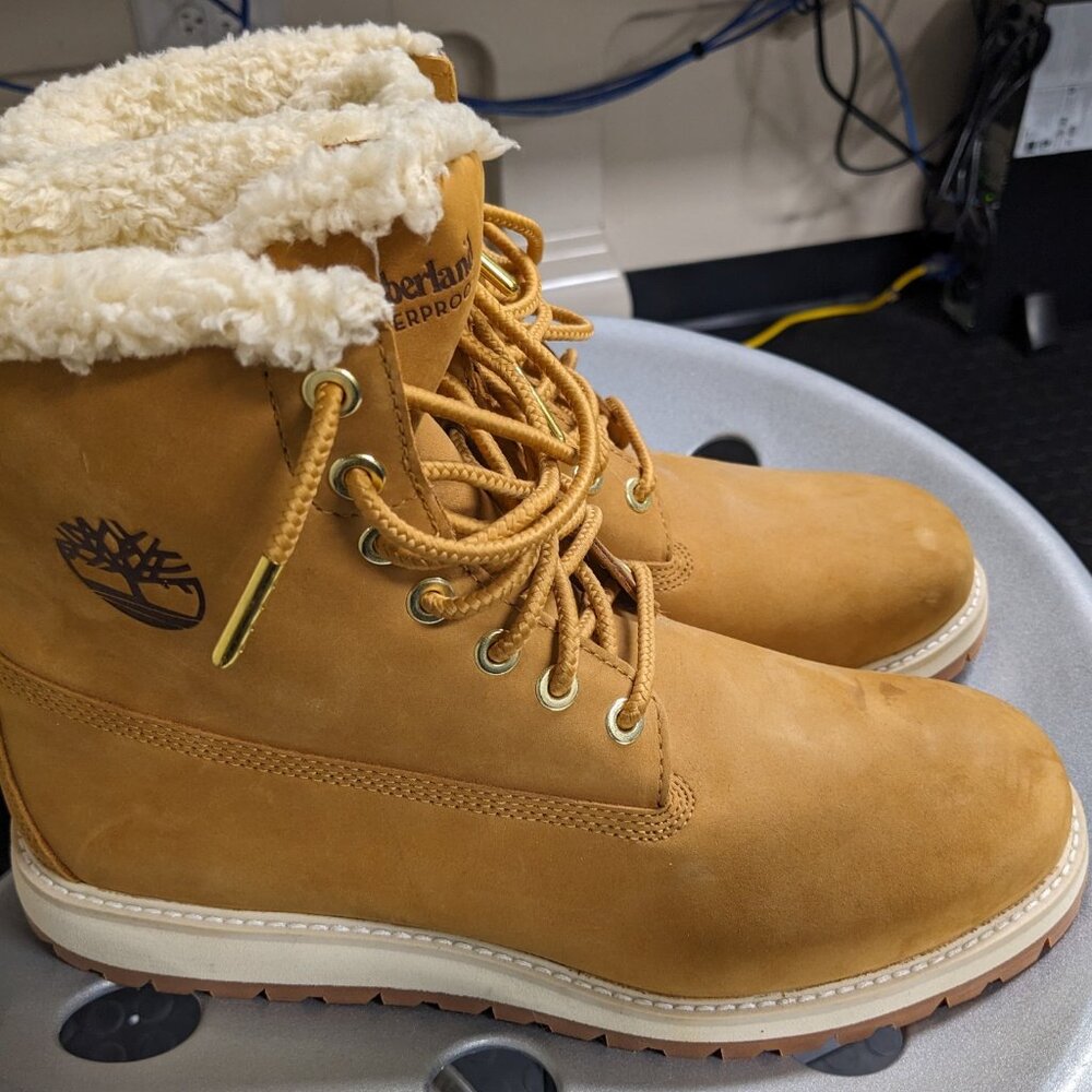 NWOT Timberland Richmond Ridge 6-Inch Waterproof Boots -Men’s Sz 9, Wheat Nubuck